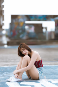 李丽珍影片